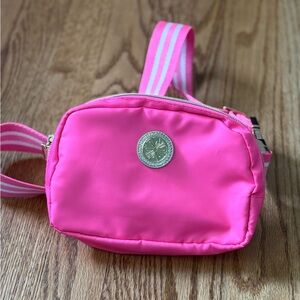 ✨Discontinued Color✨Lilly Pulitzer Jeanie Belt Bag - Prosecco Pink
